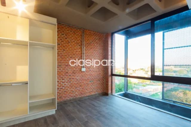 Ed. Factory, mburucuya: Impecable depto. Amplios ambientes, 2 suites, amenities, seguridad — foto 4