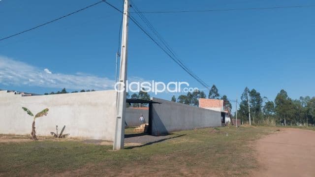Terreno amurallado en capiata ruta 2 — foto 1