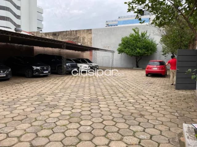 Amplio depósito con cómodos espacios para oficinas en barrio Jara, zona la costa — foto 3