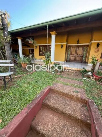 Amplia residencia de 3 habitaciones en San Lorenzo, zona salemma, foto 2