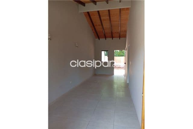 Amplio chalet a estrenar de 2 hab en Villa Elisa