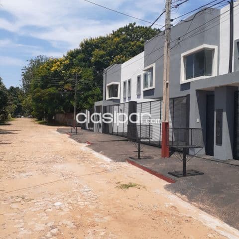 O vendo duplex en Luque zona cit cod 5509 — foto principal