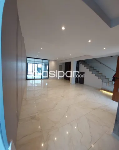 Casa en lambare barrio felicidad cod 5747, foto 4