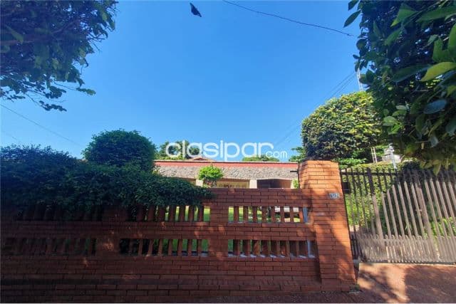 Casa a la Venta - Zona Terminal