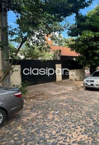 Terreno en barrio Jara con ubicación privilegiada!!!