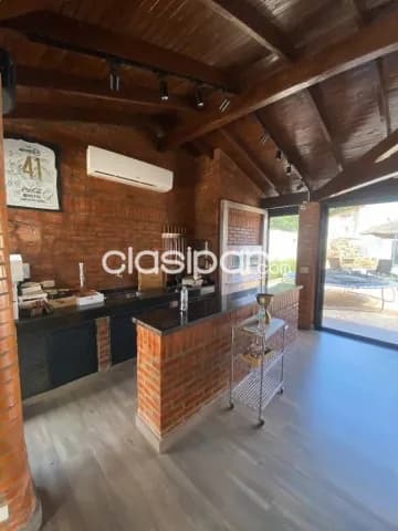 En venta amplia residencia en San Lorenzo, foto 5