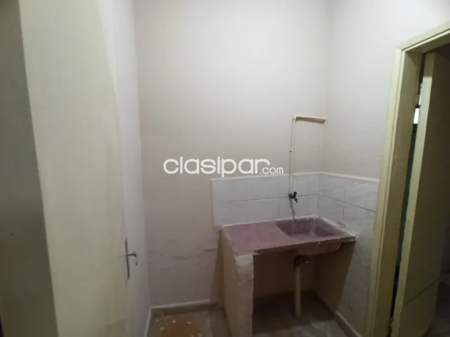 SALÓN en Asunción – Bo. Nazareth – zona Iglesia Virgen de Nazareth — foto 5