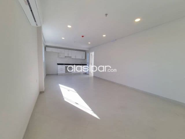 Hermoso y amplio departamento a estrenar de 3 dormitorios en el centro de Luque, foto 1