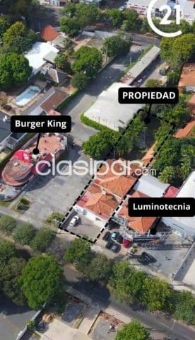 Amplia propiedad en Villa Morra — foto principal