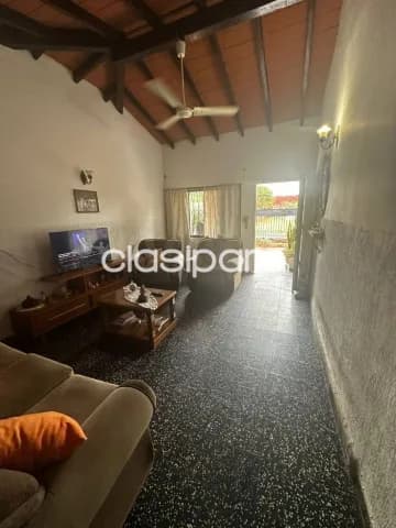 En venta Casa en Villa Adela cuarto Barrio de la ciudad de Luque, foto 4