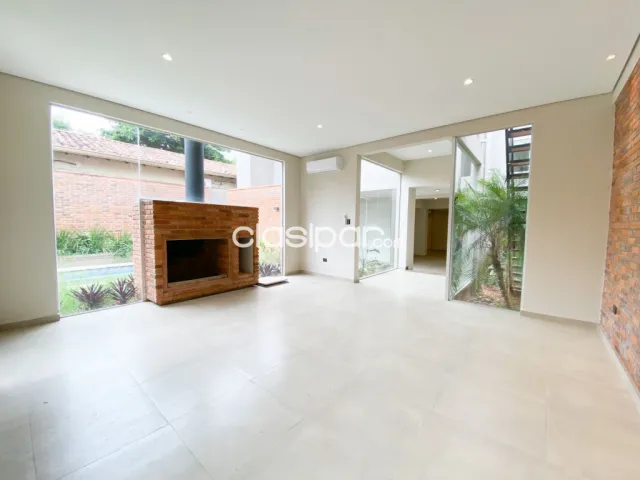 Mburucuyá: Oportunidad! 400 m2, residencia moderna, 3 dormit, jardín, piscina, 360.000 usd — foto 4