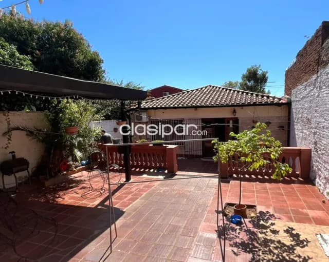 Casa en lambare barrio santa lucia, foto 3