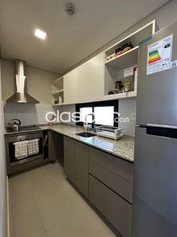 En venta departamento semiamoblado en Las Lomas, foto 2