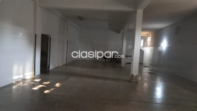 Avda. Venezuela - excelente oportunidad de adquisicion!! Vendo local comercial — foto 2