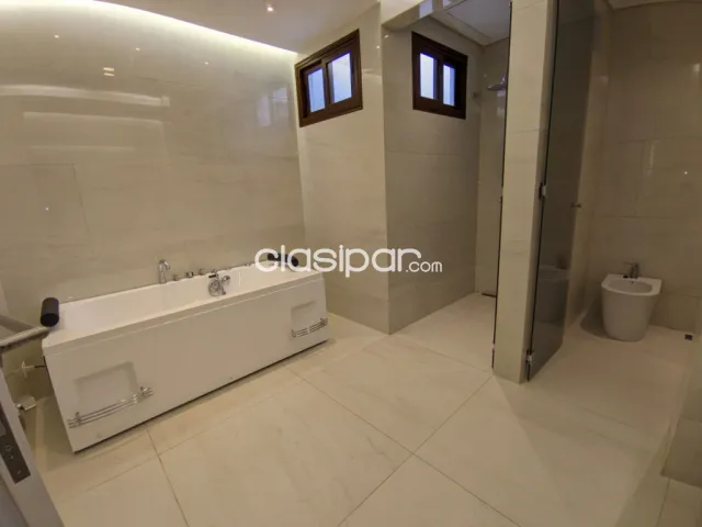 Lujosa residencia en barrio, barrio mcal. Estigarribia — foto 2