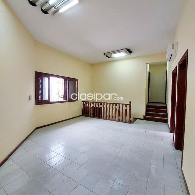 casa con 6 ambientes para oficina en el centro de Asunción barrio la Encarnación
