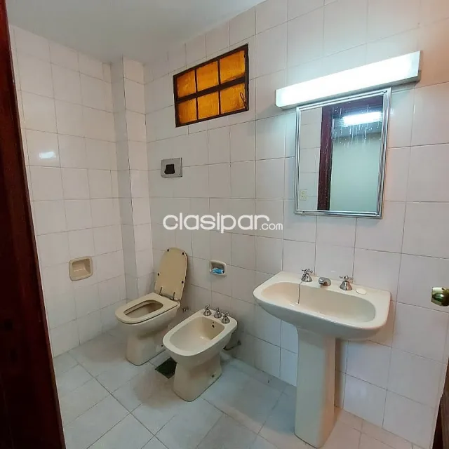 casa con 6 ambientes para oficina en el centro de Asunción barrio la Encarnación — foto 4