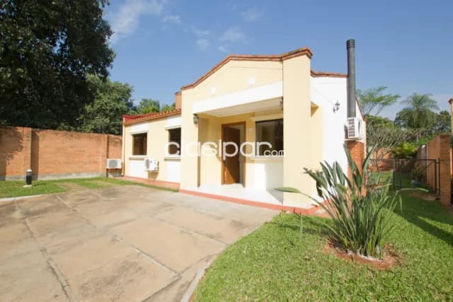 Casa en Luque zona conmebol en condominio cod 4994 — foto 2