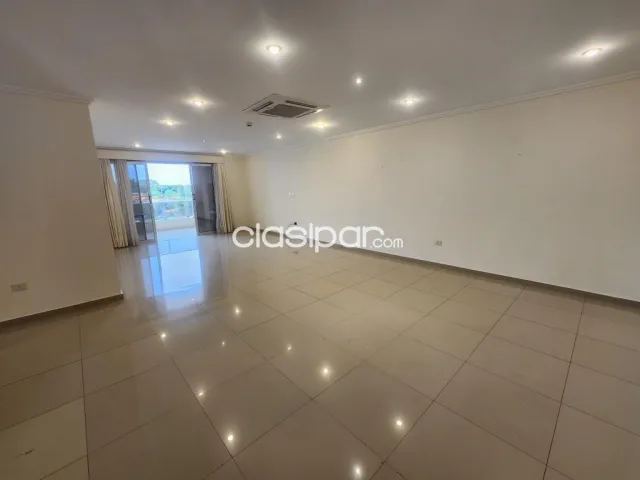 Alq. Amplio Dpto 3 D en suite, casa rica Molas López, foto 3