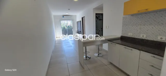 dpto 2 dorm cochera — foto 3