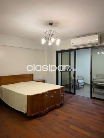 Hermoso y amplio departamento amoblado en Las Mercedes!