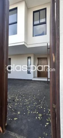 Lujoso Duplex de 210 m2 en el Barrio Herrera - CLHO7314270 — foto 4