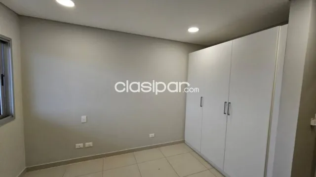 Amplio departamento de 3 dormitorios en barrio mcal. Estigarribia — foto 4