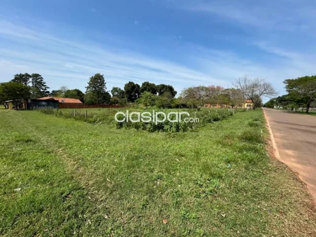 Hermoso terreno en esquina frente a la Iglesia de Mbuyapey. Sobre la calle asfaltada, foto 4