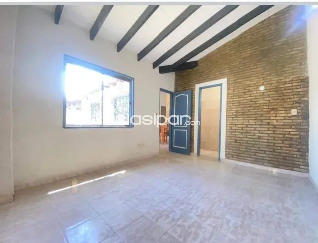 Casa en Fernando de la Mora sur cod 5618, foto 4