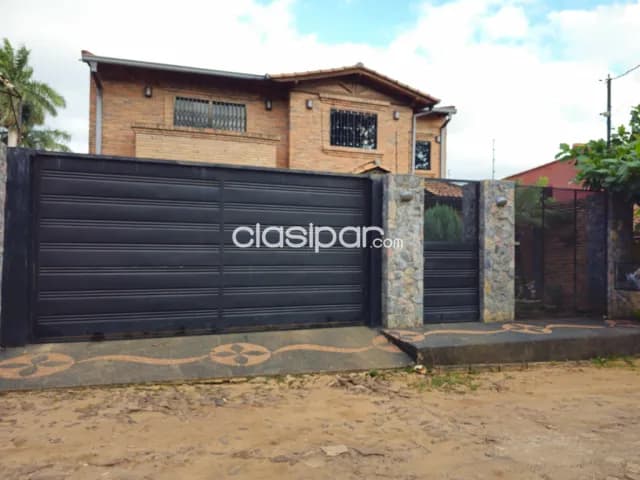 Casa en Fernando de la Mora zona laguna grande — foto 2