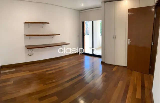V. Morra, sh. Mcal. López: 346 m2, tipo penthouse, 3 dormit, balcones panorámicos, piscina, foto 3