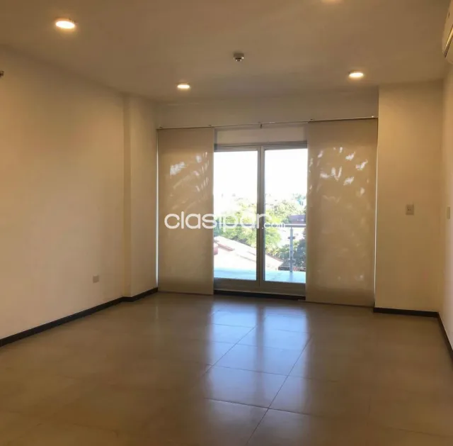 Z/ shopping del sol: Depto alquiler, 2 dormit, amplia recepción, 95 m2, cohera, balcón — foto 4