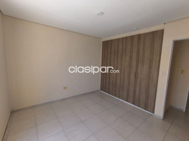 Duplex en barrio cerrado, lambare