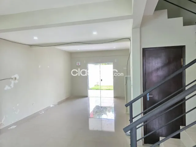 Duplex en Lambare a 2 cuadras de República Argentina Barrio Santa Lucía. RENTADO, foto 4