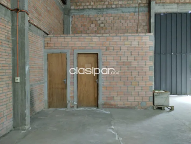 En Alquiler Amplio Depósito de 900 m2 libres en Mariano Roque Alonso A452, foto 4