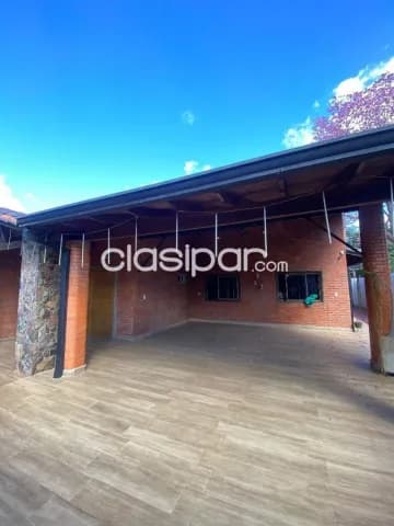 Amplia casa de 6 dormitorios y piscina en San Lorenzo, barrio san felipe, foto 4
