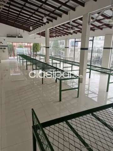 Local comercial con showroom a estrenar en esquina 220,000 usd — foto 3