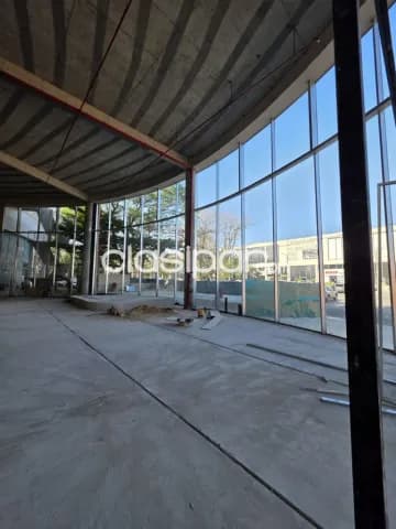 Imponente local comercial de 750 m2 en paseo los árboles, Villa Morra, foto 4
