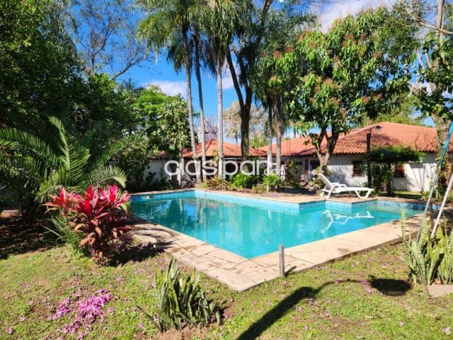 Casa frente al lago c/ playa propia en sanber 3.545m2