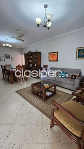 Casa de Colonial 1.104 m2 Toda en Planta Baja, Barrio Mburucuya-LHO7341004