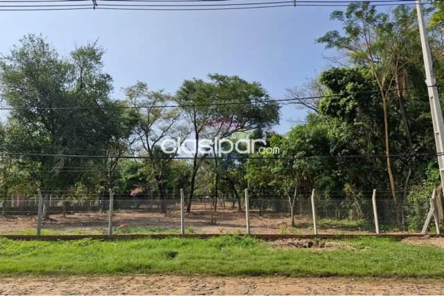 Terreno 3.894 m2 en San Bernardino s/mcal.estigarribia a 100 mtrs ciervo cua — foto 2