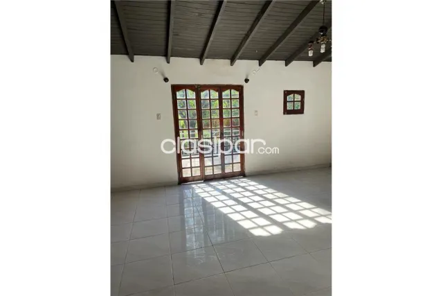 Casa c/dpto independiente sajonia-asuncion zona colegio cepb, foto 3