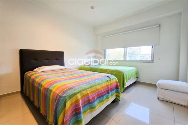 Departamento de 3 hab. + Área de Servicio 𝗘𝗡 𝗩𝗘𝗡𝗧𝗔 | Amplio Departamento de 3 habit — foto 3