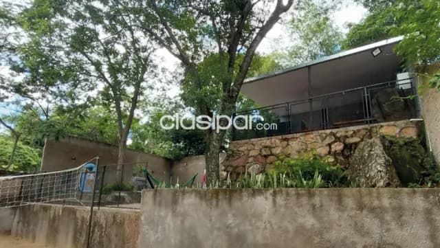 Quinta en caacupé, terreno de 370 m² completamente amurallado, casa de 2 dormitorios — foto 3
