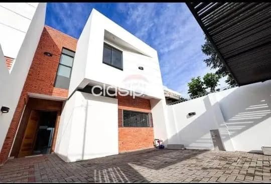 Villa Morra, Recoleta: 208m2, casa pareada a estrenar, 3 dormit, jardín, una belleza!!, foto 2