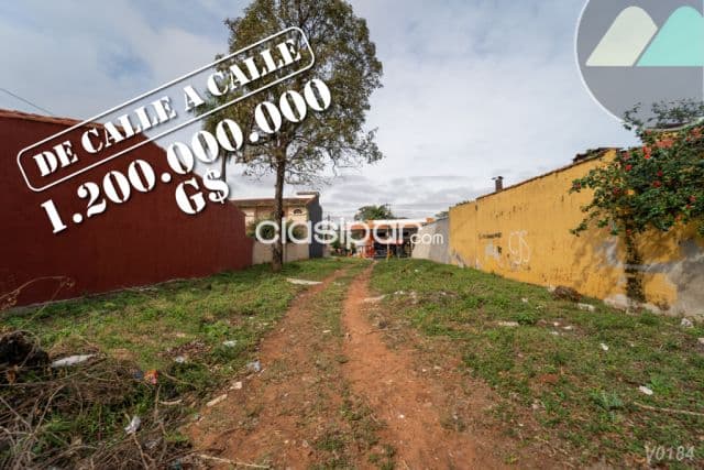 Terreno con salida a 2 calles. Lambaré, zona supermercado el pueblo