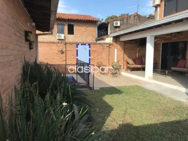 Hermosa y amplia casa en barrio sajonia, con 4 dormitorios. Excelente ubicación!!! — foto 3