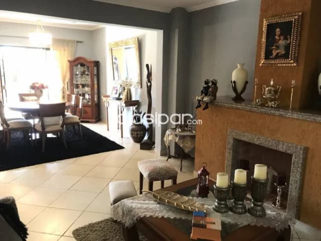 Hermosa y amplia casa en barrio sajonia, con 4 dormitorios. Excelente ubicación!!! — foto 5