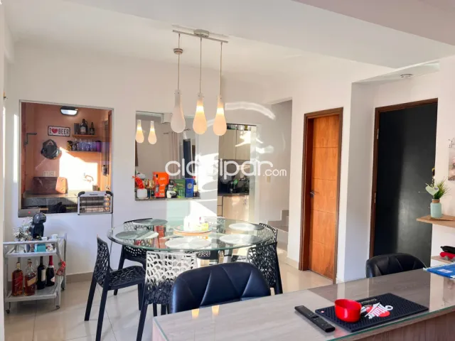 Duplex en barrio mbocayaty de asuncion — foto 5