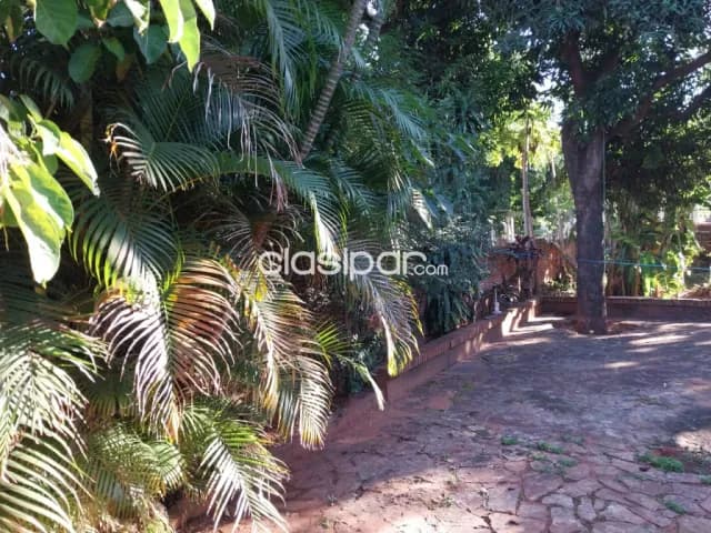 casa a refaccionar o demoler en Cuarto Barrio Luque — foto 3